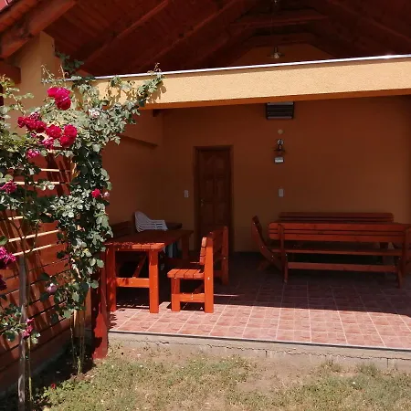 Apartamento Erzsébet Apartman