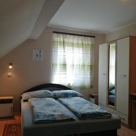 Erzsébet Apartman Apartamento Balatonlelle