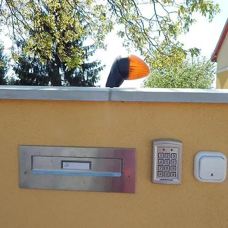 Erzsébet Apartman Apartamento *