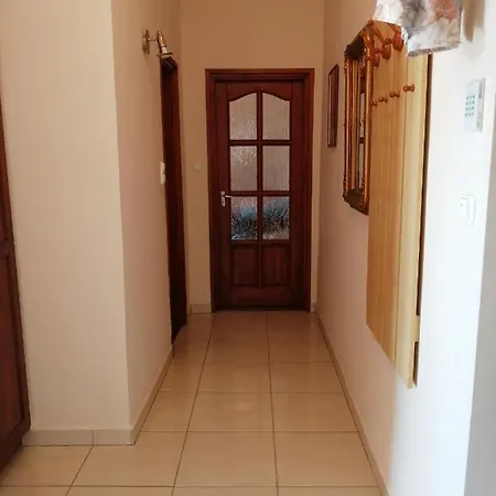 Apartamento Erzsébet Apartman