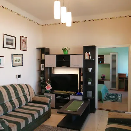 Apartamento Erzsébet Apartman Balatonlelle