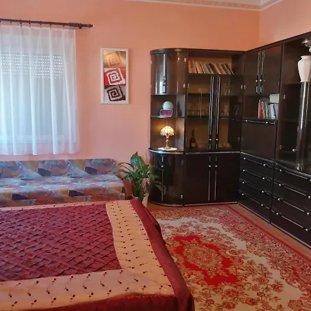 Erzsébet Apartman *
